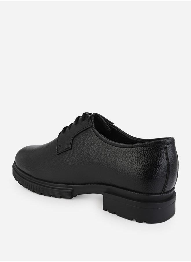 Styli Textured Faux Leather Lace Up Oxford Shoes  - Image 5