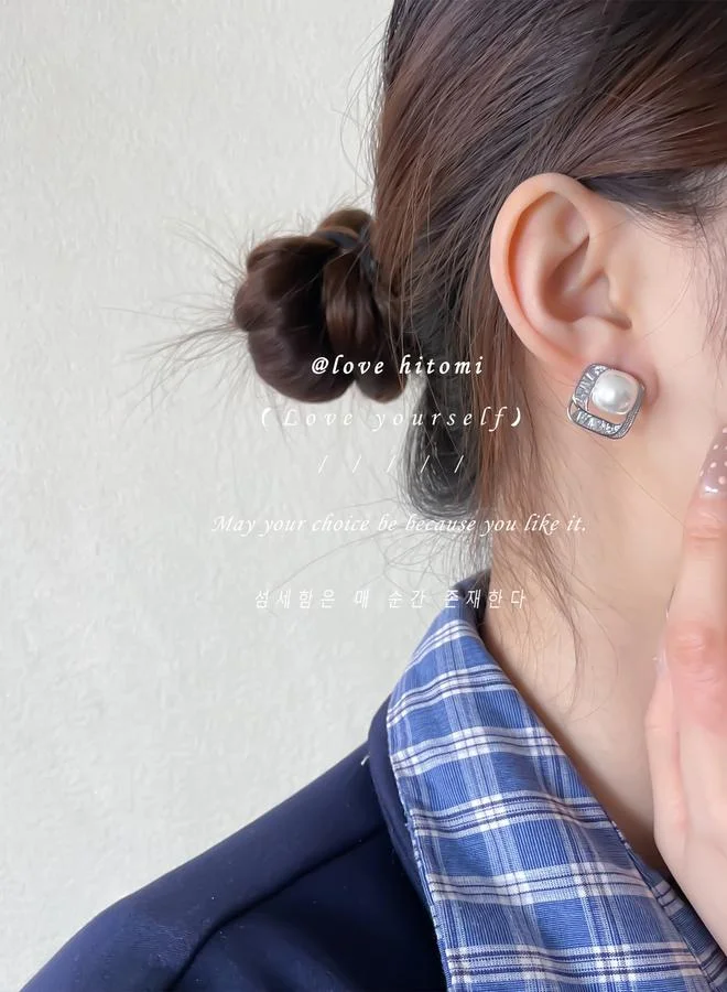 Faux Pearl Stud Earrings