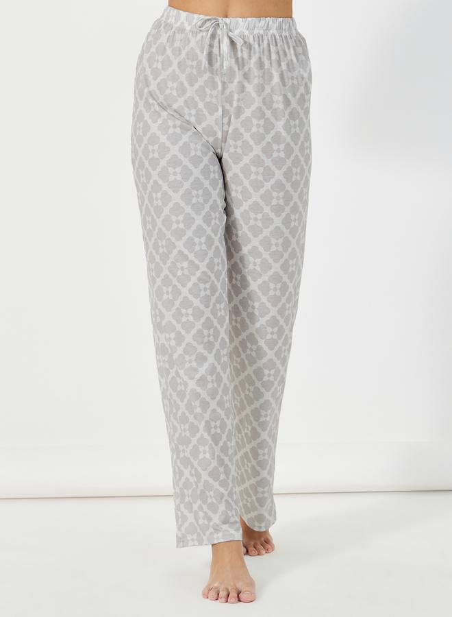 Styli Solid Dropped Shoulder T-Shirt & Printed Pants Pyjama Set - Image 5