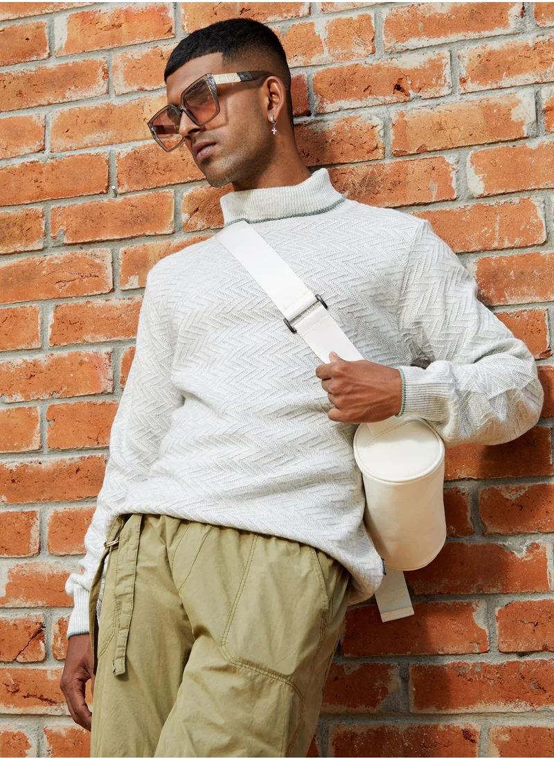 Campus Sutra Men's Light Grey Herringbone Textured Pullover Sweater