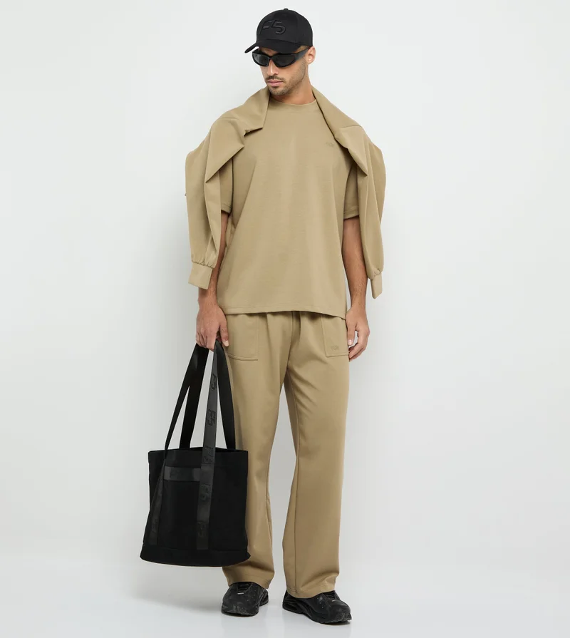 إف5 تيشيرت رجالي كبير الحجم بشعار