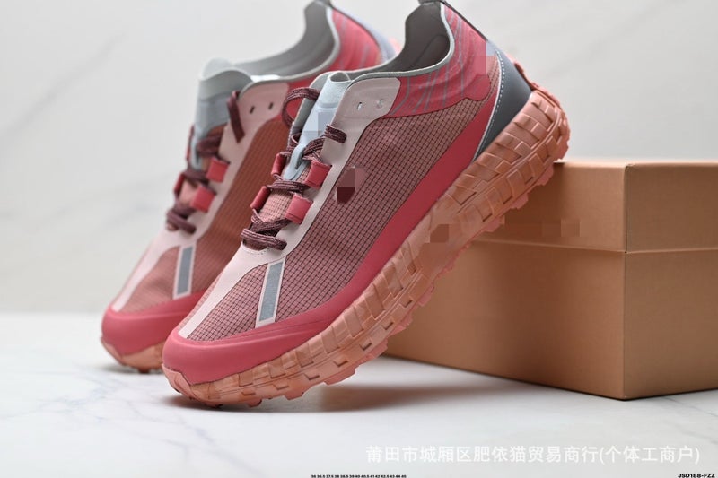 ON NORDA 001 Cross-Border Hiking Shoes for Men & Women - Non-Slip Outdoor Sports Footwear - Image 1