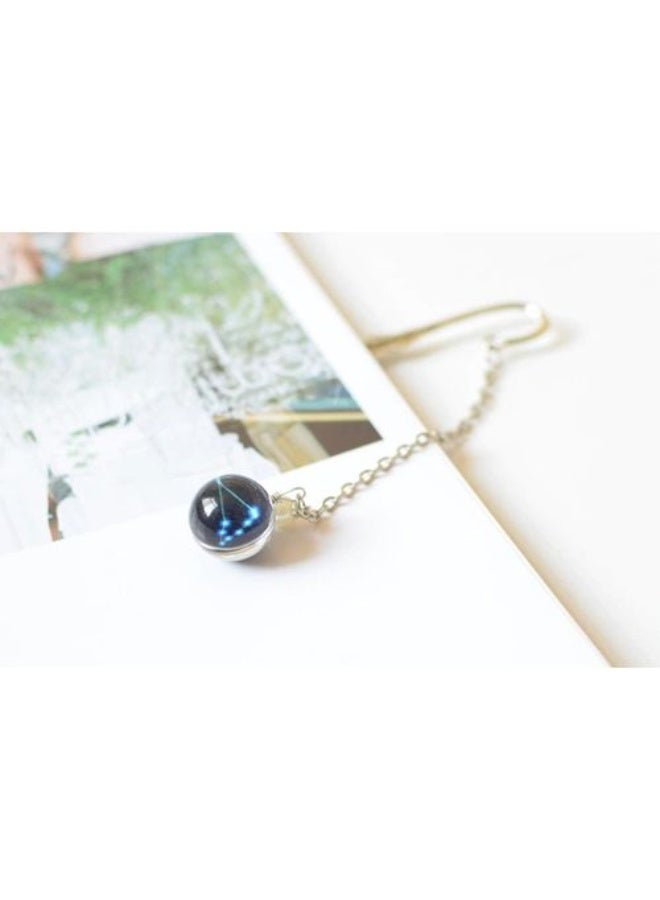 A bookmark with precise details and a distinctive astrological touch - Capricorn - Image 3