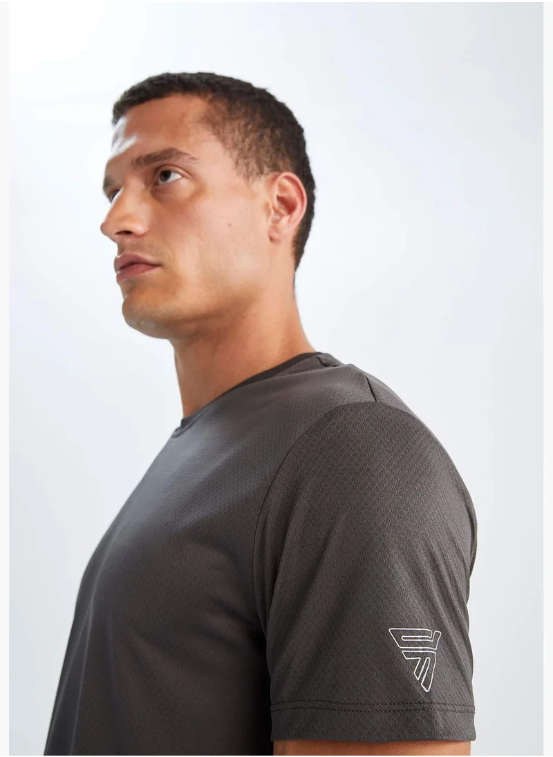 DeFacto Standard Fit Short Sleeve T-Shirt