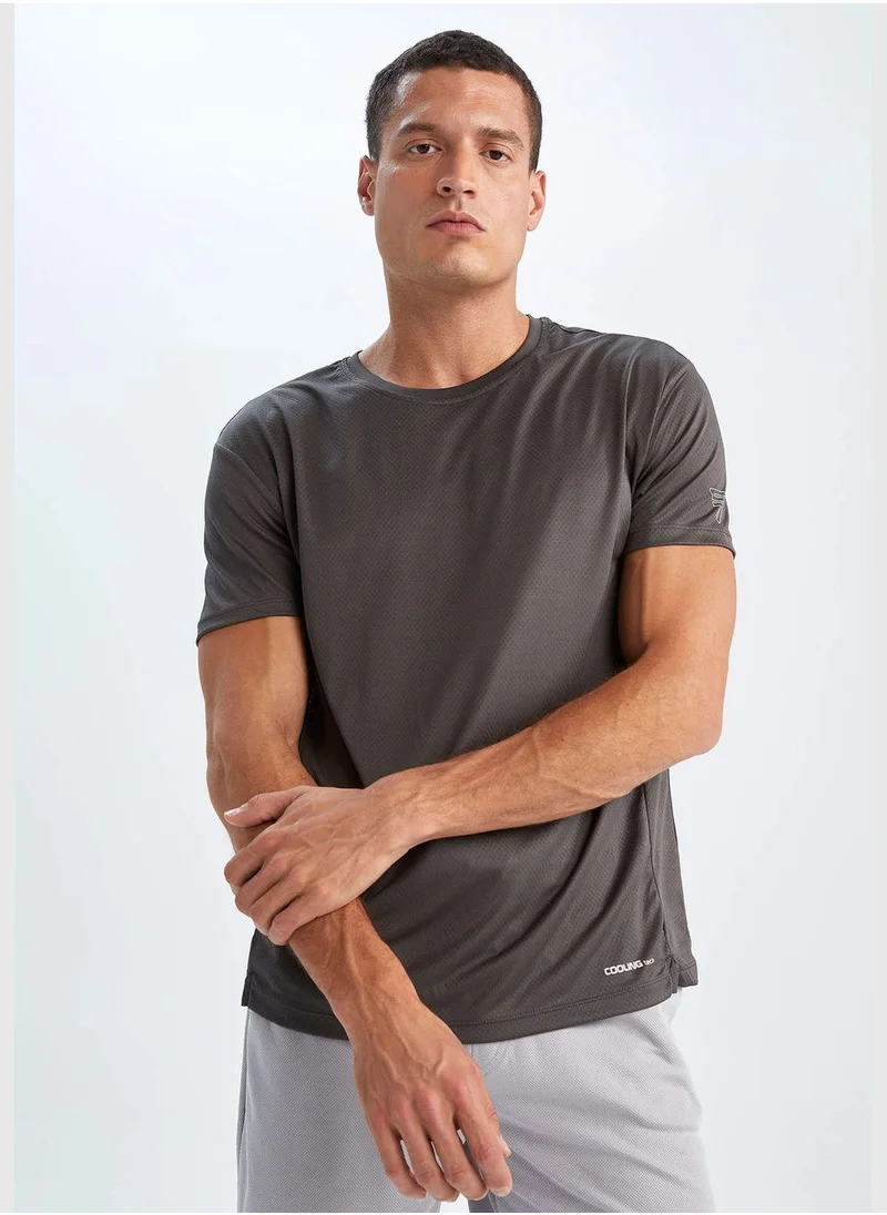 DeFacto Standard Fit Short Sleeve T-Shirt