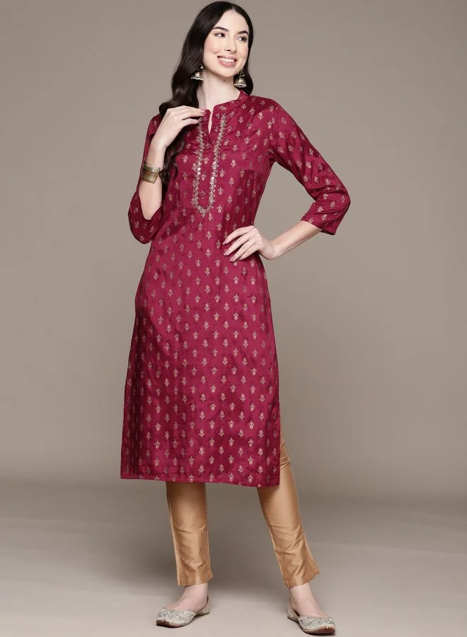 ISHIN Women's Magenta 100% Cotton Self Design A-Line Kurta