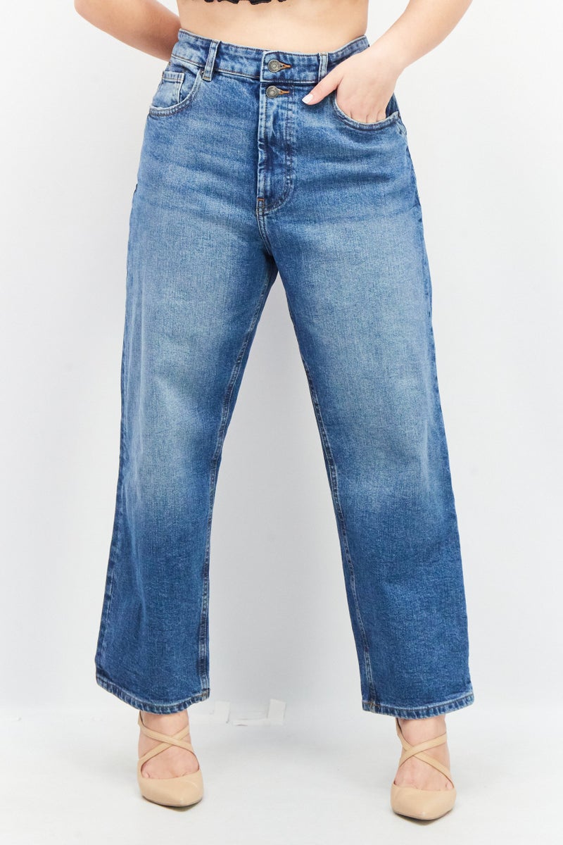 ESPRIT Women Straight Fit Textured Washed Denim Jeans, Blue - Image 1