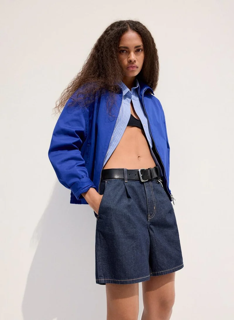 مانجو Mid-Rise Denim Bermuda Shorts With Pleats