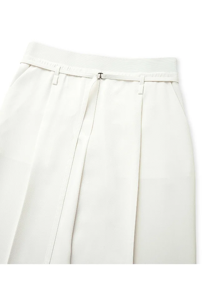 ابيكول Trousers With Minimal Buckle