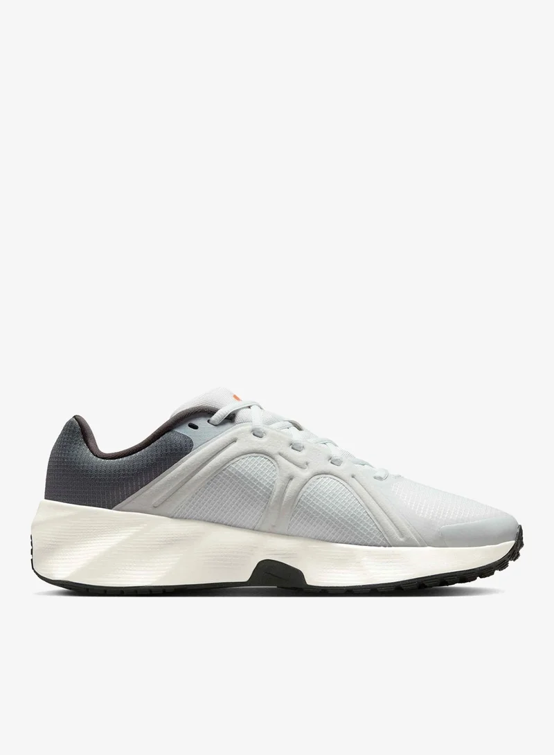 نايكي أحذية مترو تيك للرجال