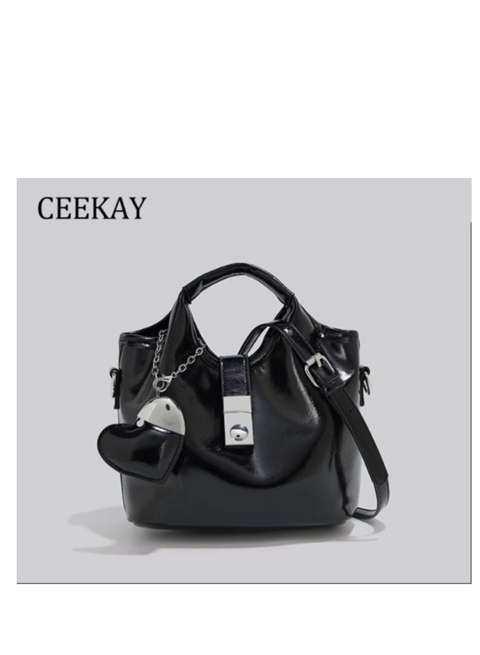CEEKAY Versatile Chain Niche High-End Crossbody Bag - Image 1