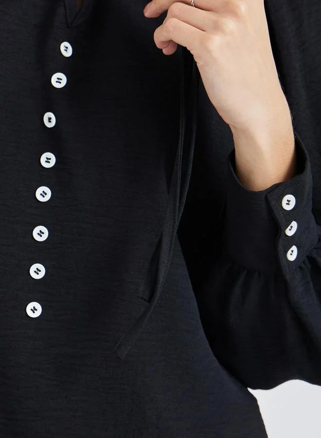 Styli Styli Black Solid Long Sleeve Blouse