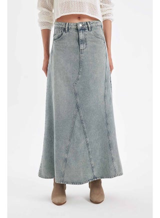 Woman Denim Fashion Fit Skirt - pzsku/ZA26F0EBC53825C6F0710Z/45/_/1723975892/32d0afbf-3d4d-444f-9995-e38f8377f827