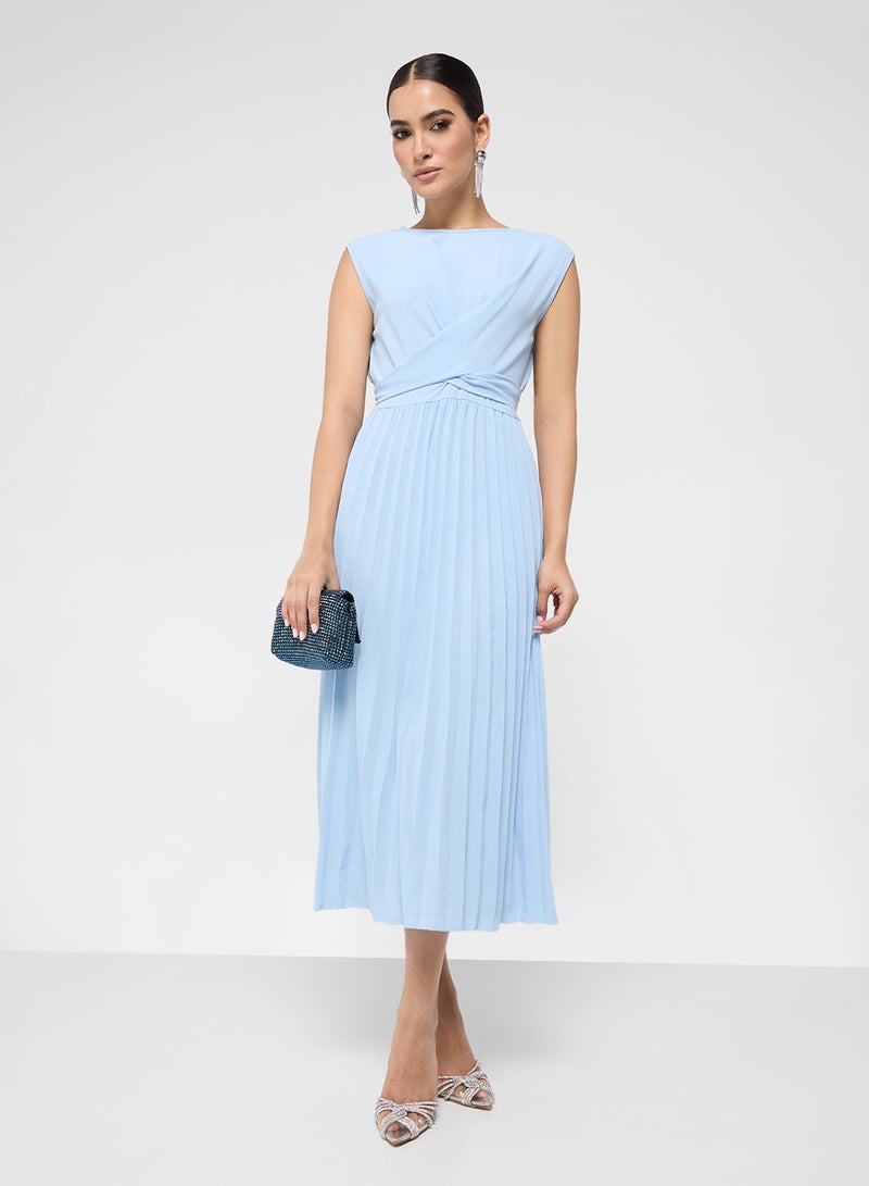 ايلا فستان بلا أكمام بكسرات - Image 4