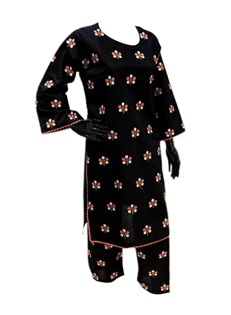 وينشيلز سلوار قميص باكستاني أسود مطرز - قطن فائق النعومة | مقاس متوسط - Image 2