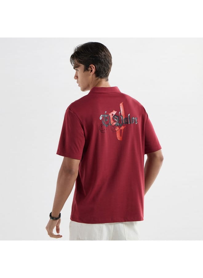 FAV Typographic Print Polo T-shirt with Short Sleeves and Zip Closure  - Image 3