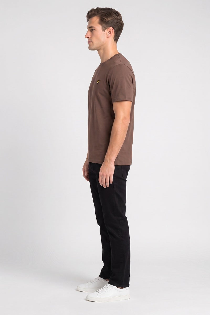 Lyle & Scott Men Crew Neck Brand Logo Short Sleeve T-Shirt, Dark Brown - Image 3