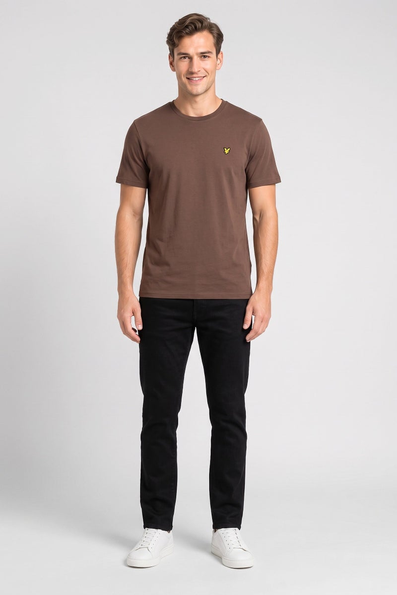 Lyle & Scott Men Crew Neck Brand Logo Short Sleeve T-Shirt, Dark Brown - Image 2