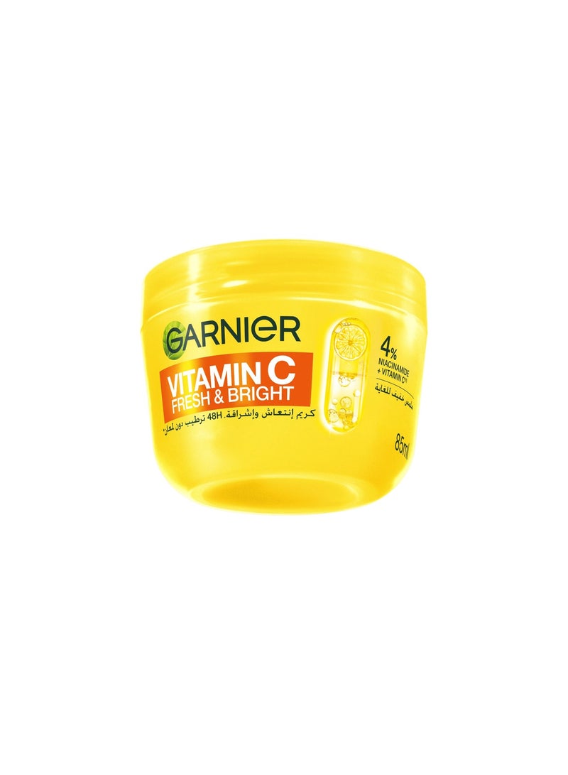 Garnier SkinActive, Fresh & Bright Moisturizer Cream, 4% Vitamin C & Niacinamide, For Dull & Uneven Skin - Image 1