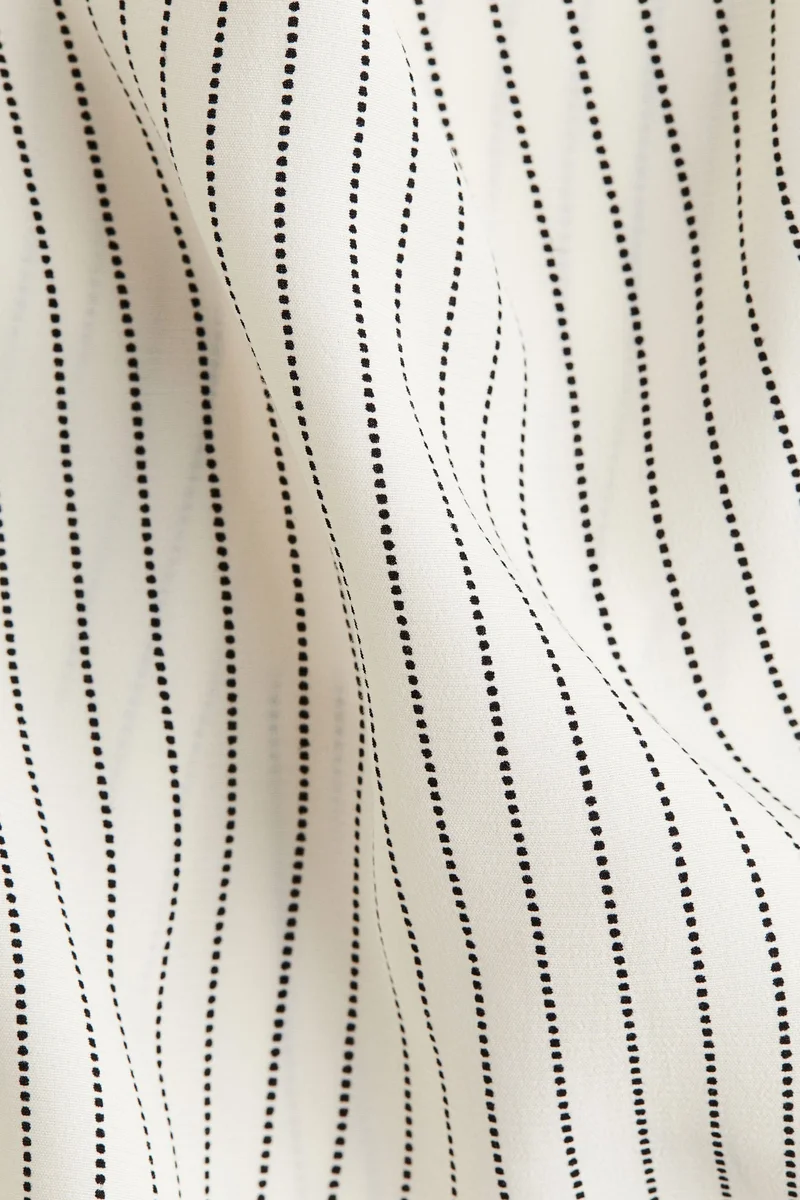 H&M Oversized viscose blouse