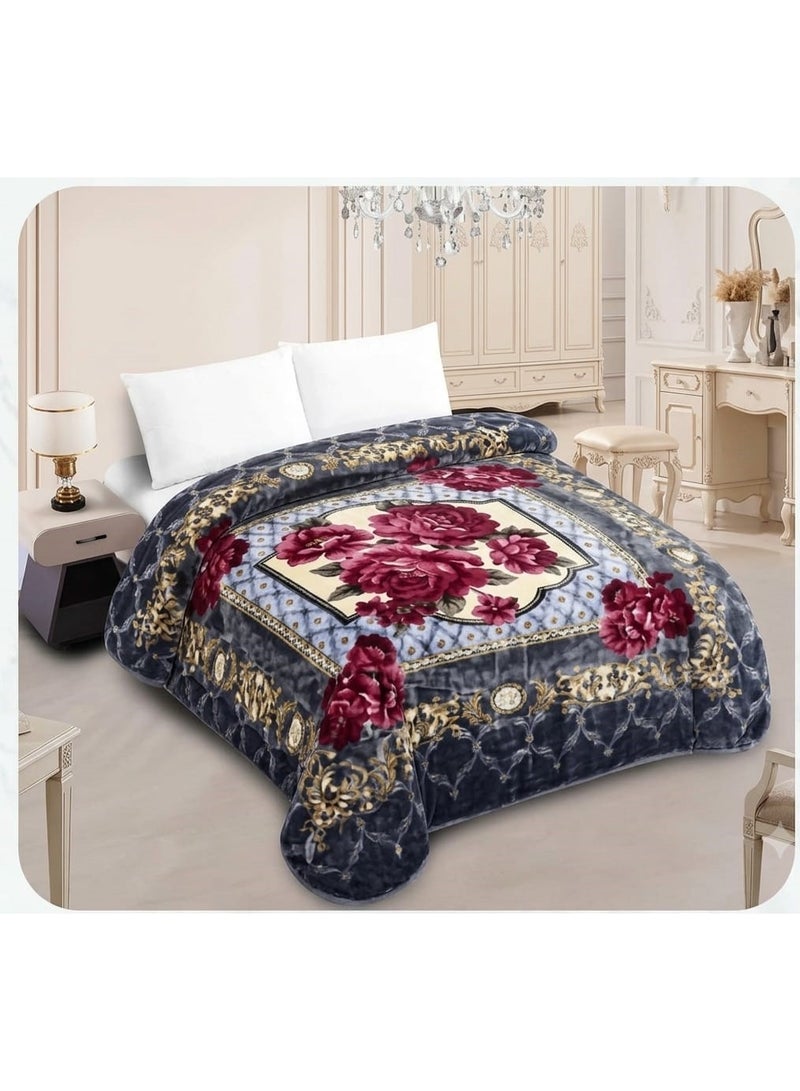 Double-size winter blanket, 8 kg, featuring an embossed floral pattern and an ultra-soft texture; dimensions: 200 x 240 cm.
