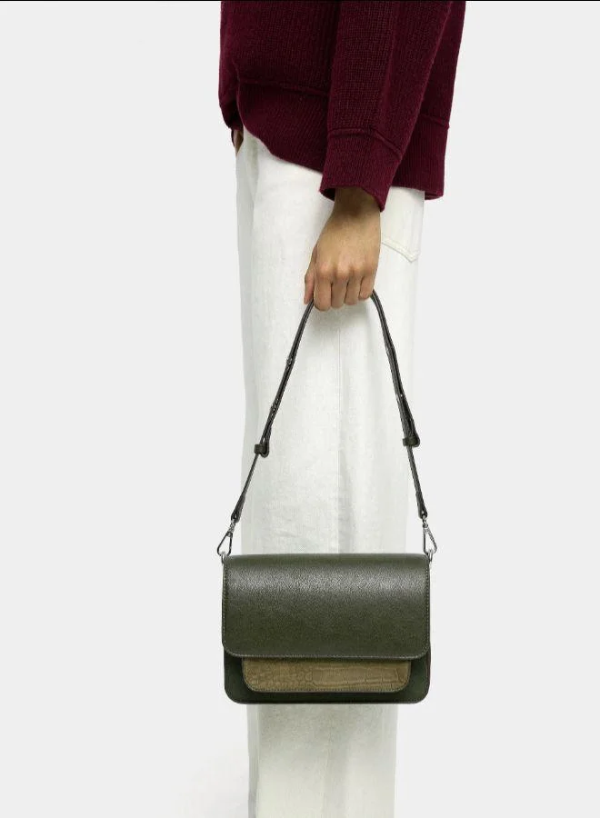 بارفوا حقيبة كروس بودي مع فتحة وملمس