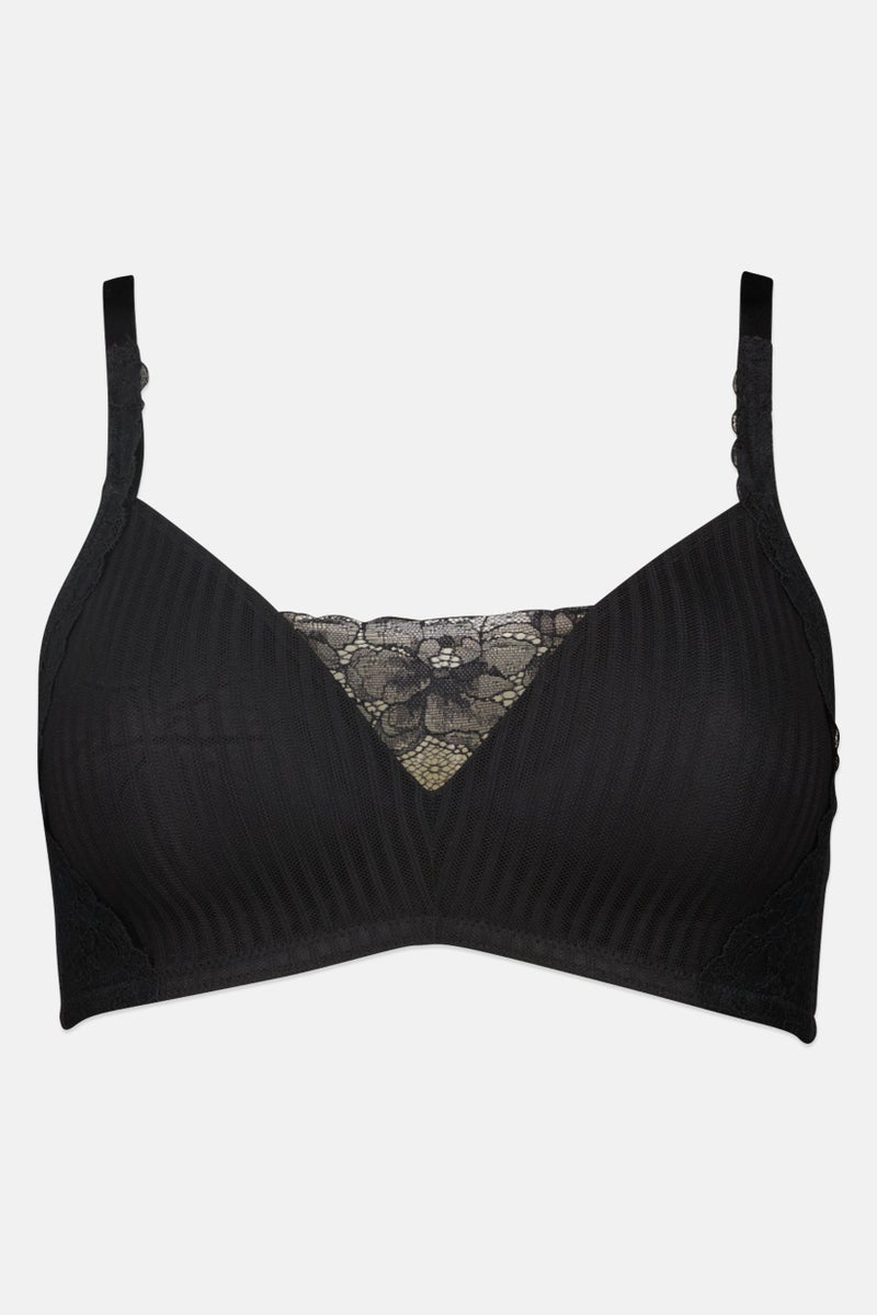 TRIUMPH Women Textured Padded Bra, Black - Image 2