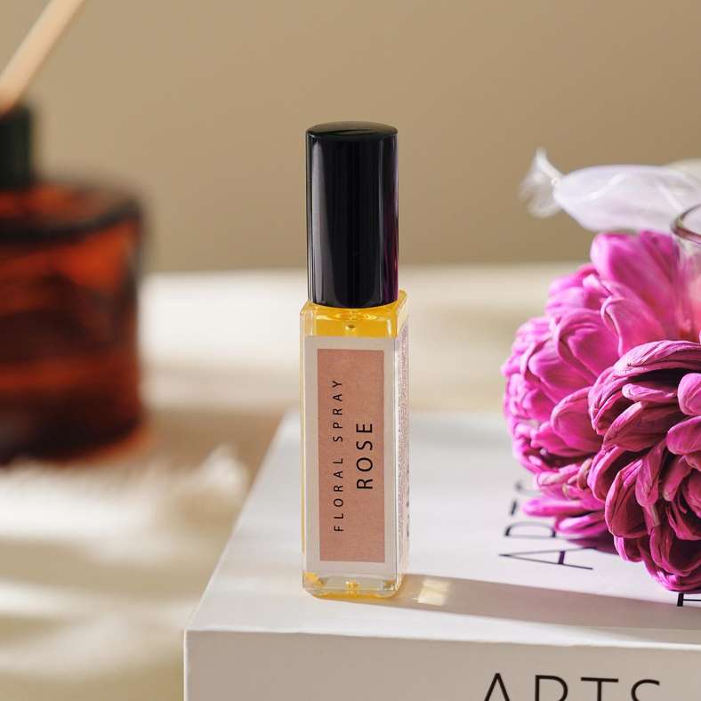 Pan Home بخاخ زيت عطر ماء الورد للنساء - 10 مل