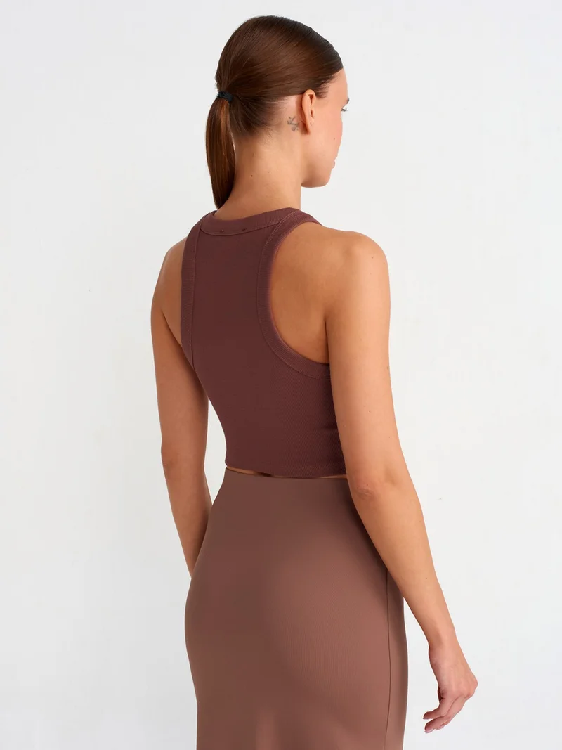 ديلفين 20810 Crop Top-Brown
