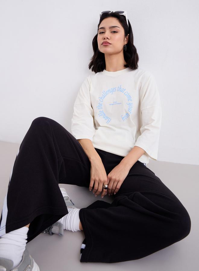 ستايلي جوغر بأرجل واسعة وتفاصيل درزات جانبية - Image 1