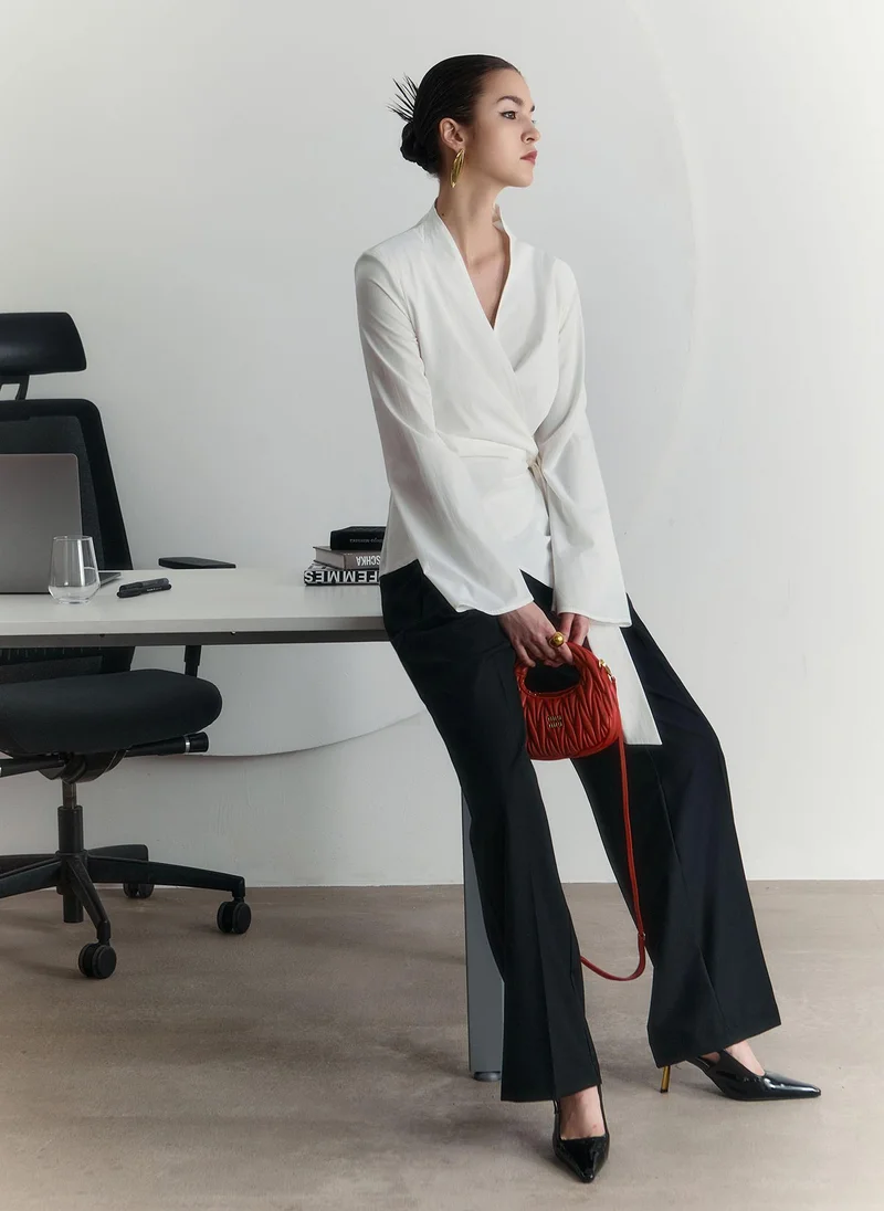 Lichi Loose-fitting suiting trousers with pleats at the front