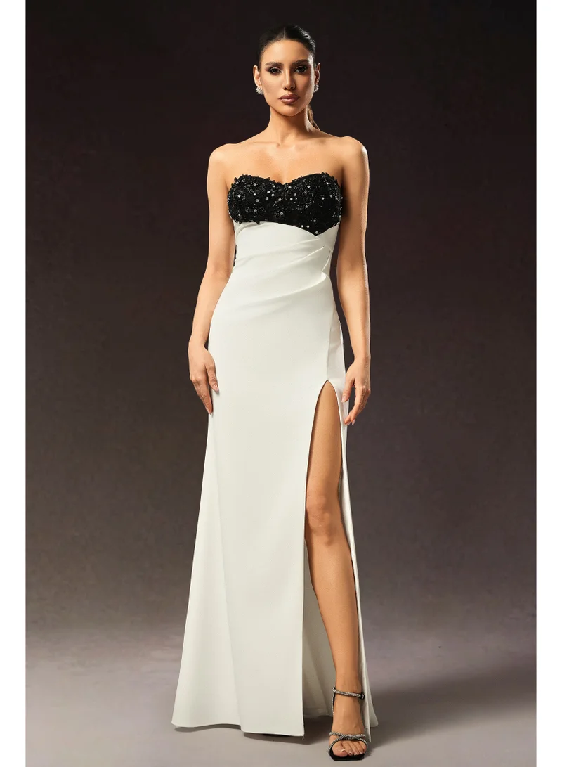 بيلا بارنيت فستان أوليفيا ماكسي بدون أكمام بتصميم زهرة ماسية وفتحة جانبية