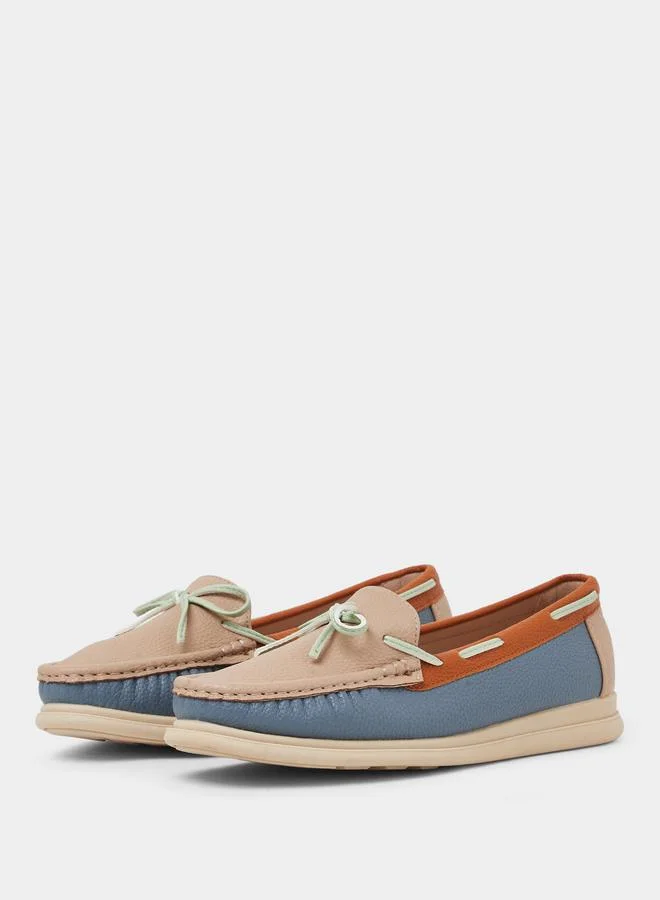 Styli Color Block Bow Detail Shoes