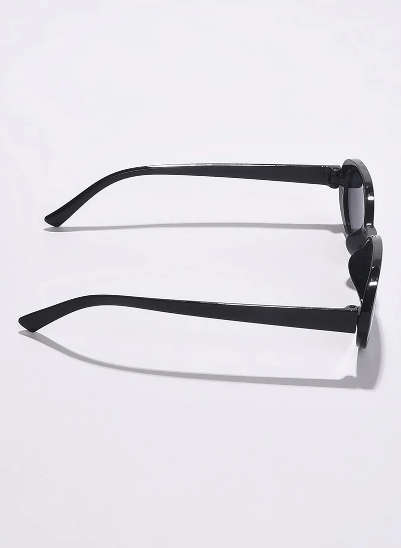 صوص هاوت Black Lens Black Oval Sunglasses