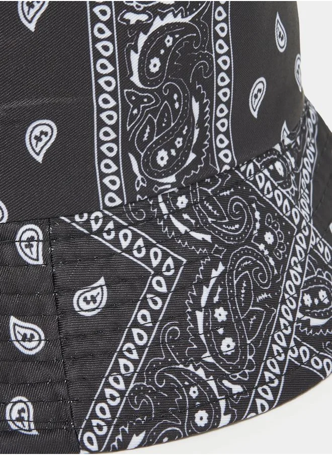 Styli Paisley Print Hat