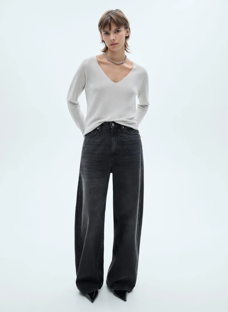 مانجو V-Neck Lurex Sweater
