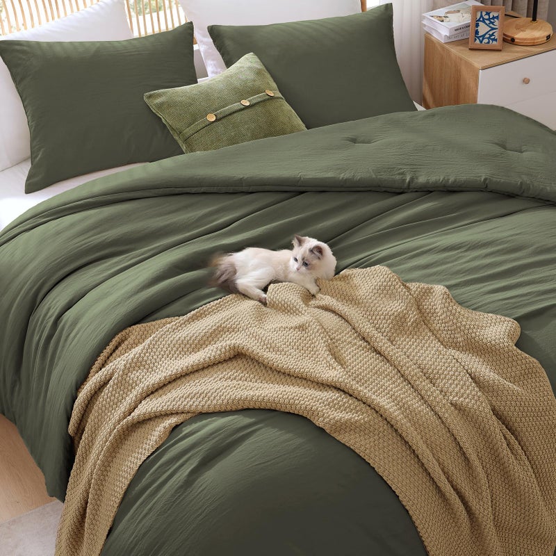 WRENSONGE Queen Comforter Set - 3 Pieces Prewashed Olive Green Comforter Soft Lightweight for All Seasons,Down Alternative Comforters Queen Size with 2 Pillow Shams - Image 2