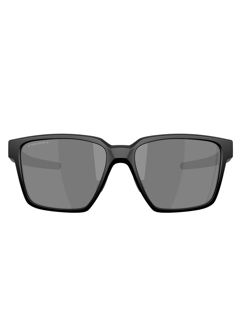 OAKLEY Oakley OO9430 01 57 Unisex Sunglasses - Image 2
