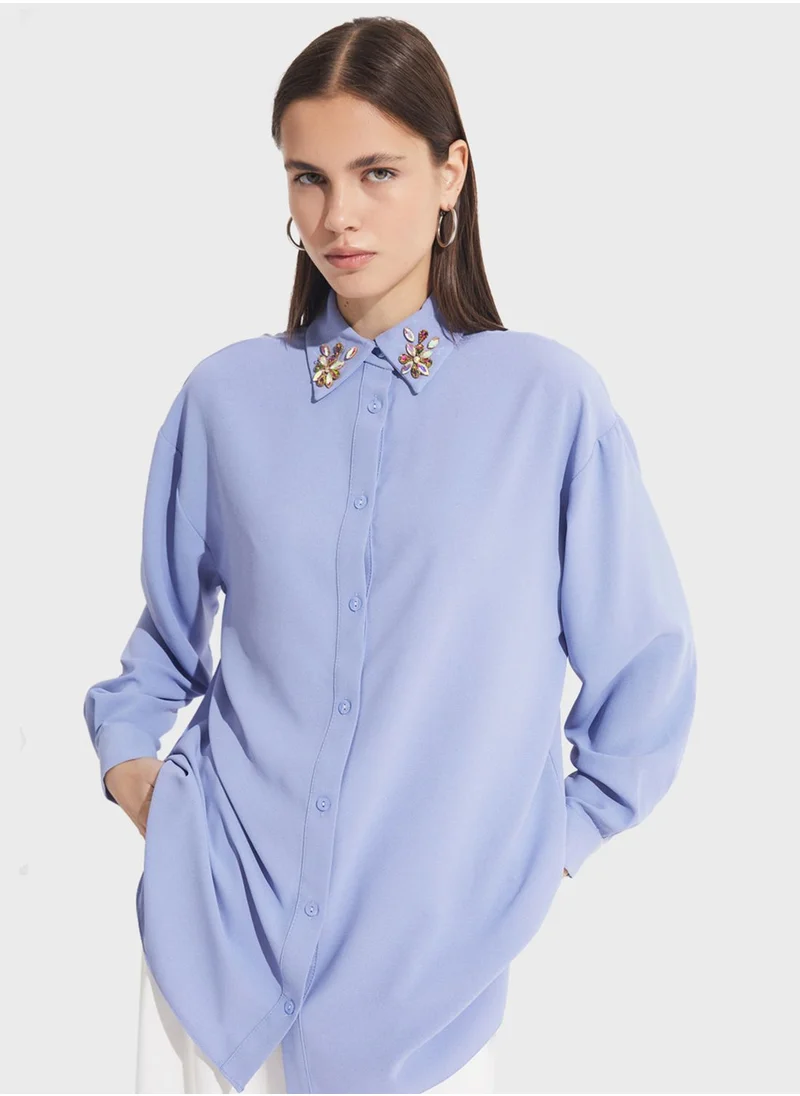 JUNE Embroidered Neck Button Down Shirt