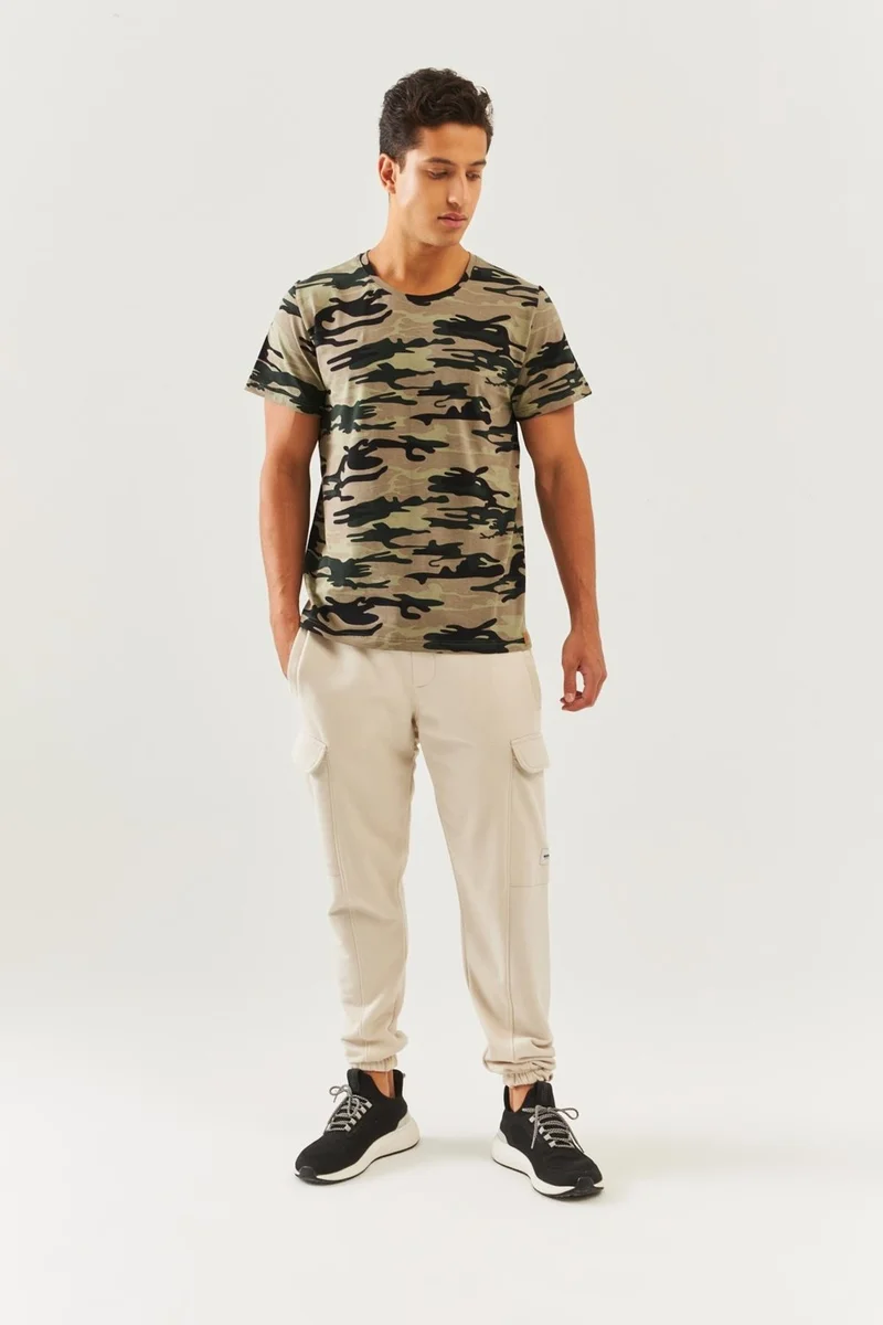 بوتيكجيز Kamuflaj Oversize RahatPamuklu Penye Bisiklet Yaka Kısa Kol Basic T-Shirt Classic Collection