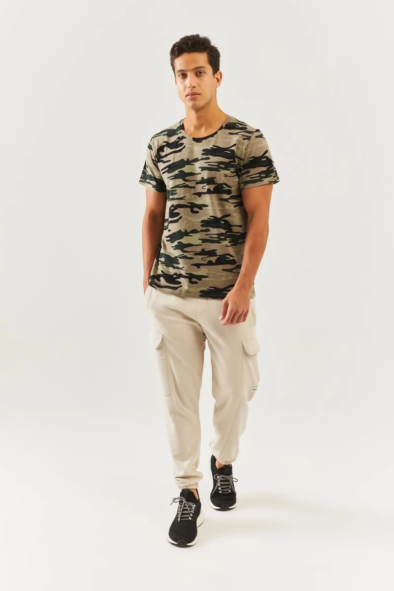 بوتيكجيز Kamuflaj Oversize RahatPamuklu Penye Bisiklet Yaka Kısa Kol Basic T-Shirt Classic Collection