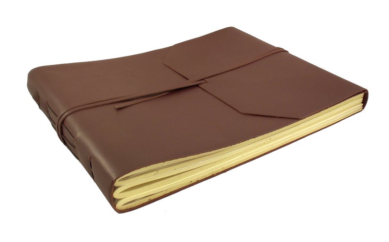 Rustic Ridge Leather Large Genuine Leather Photo Album with Gift Box - Scrapbook Style Pages - Holds 400 4x6" or 200 5x7" Photos - Dark Brown - Image 2