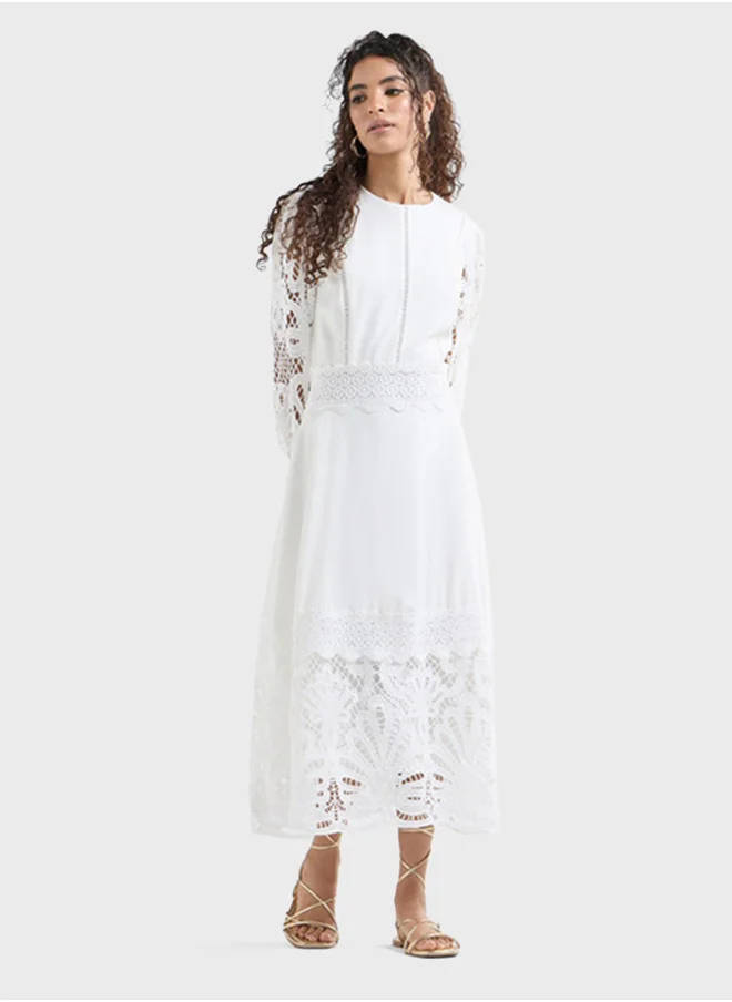 FAV Lace Detaled Crew Neck Dress