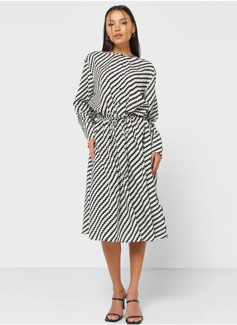 TOMMY HILFIGER Chevron Print Dress