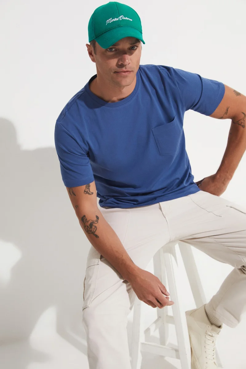JUNE Men's Regular Fit Pocket Detailed Short Sleeve T-Shirt