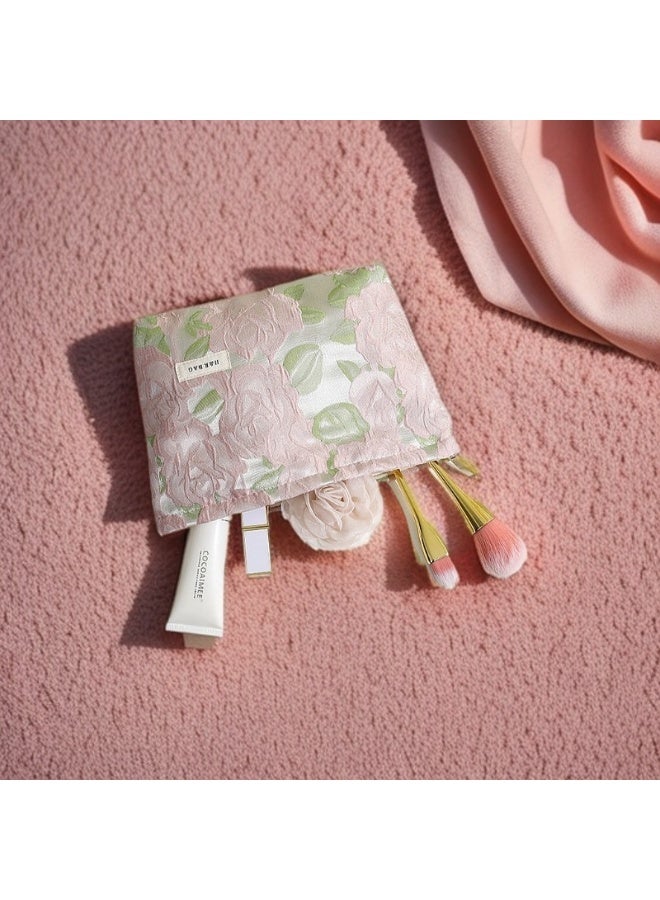 حقيبة مستحضرات تجميل مطبوعة بسحاب، تستخدم لتخزين مستحضرات التجميل ومنتجات العناية بالبشرة ولوازم الحمام وتخزين طلاء الأظافر وغيرها من مستلزمات التجميل، حقيبة سفر 26*18*5 سم - Image 4