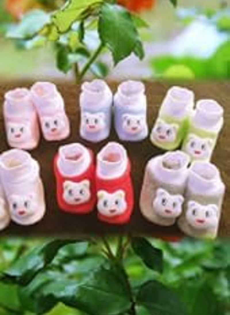 زوج واحد من جوارب الأطفال المصممة بعناية المختارة خصيصًا لطفلك الرقيق لضمان الراحة القصوى والحركة الحرة - Image 3