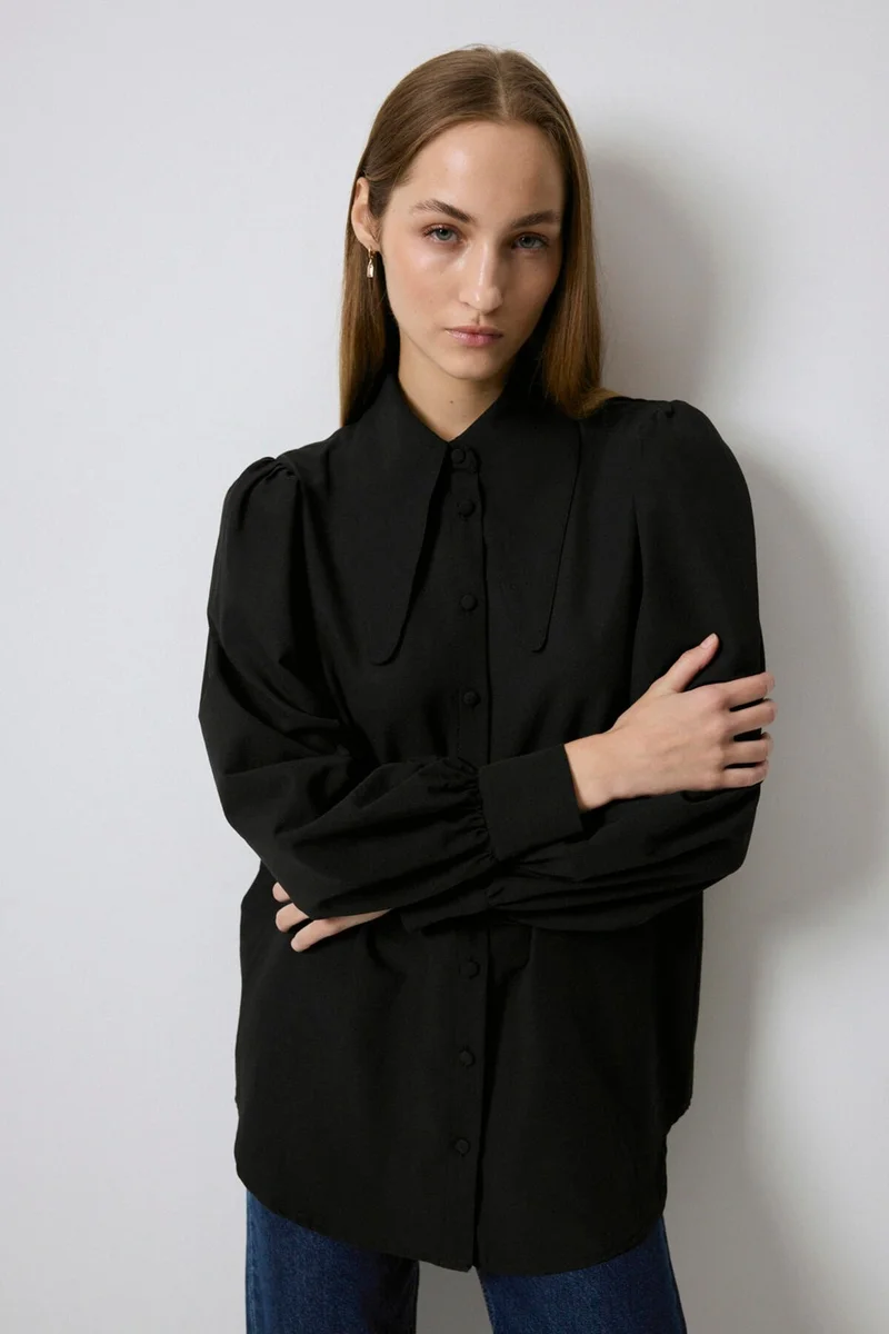 توتشي Collar Detail Shirt