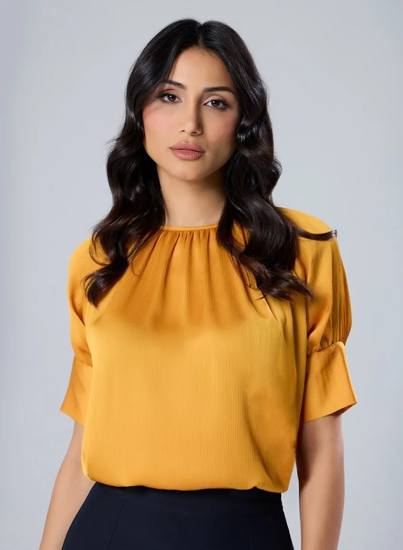 Zigzag Half Sleeve Neck Gathered Chiffon Top