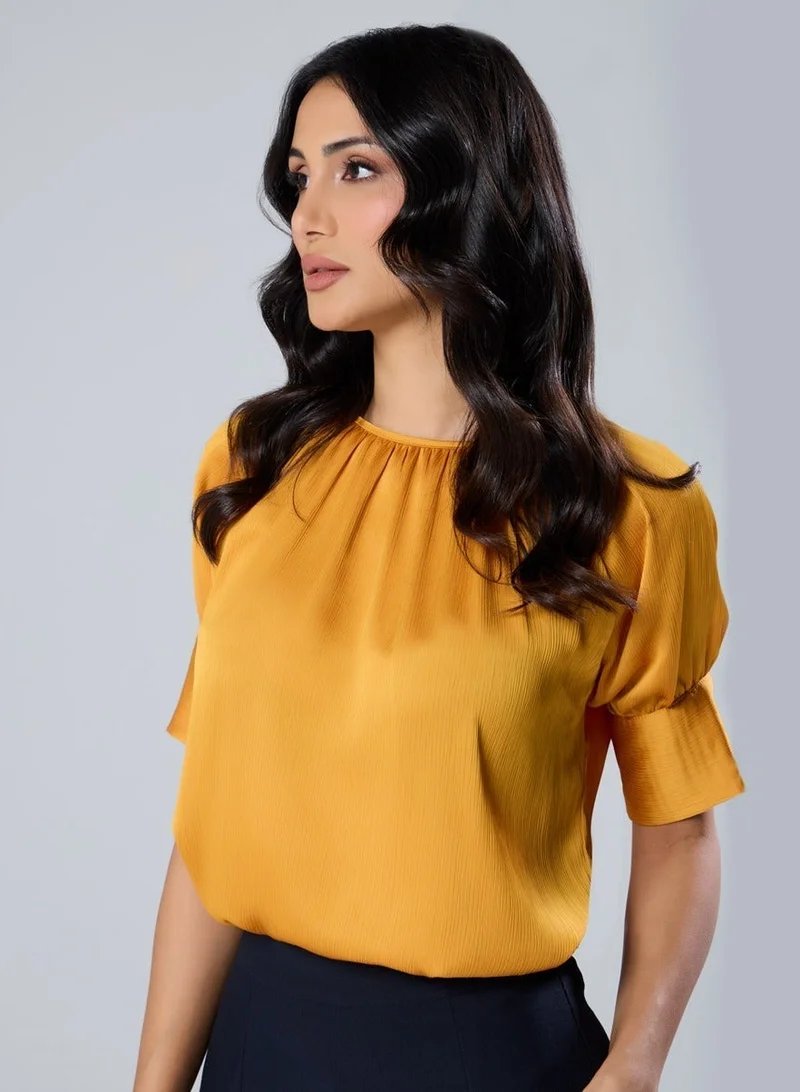 Zigzag Half Sleeve Neck Gathered Chiffon Top